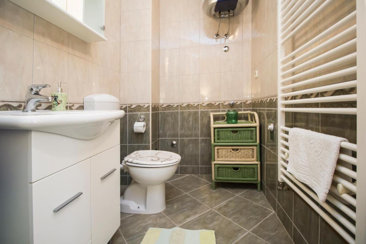 Апартаменты House Kvin Башка-Вода Экстерьер фото